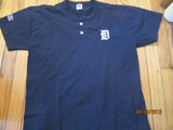 Detroit Tigers Vintage Embroidered "D" Two Button Shirt Medium