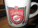 Detroit Red Wings 2002 Stanley Cup Champions Coffee Mug New