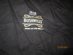 Bushmills Irish Whiskey Kiss Me Black T Shirt XL