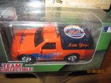 New York Mets Mike Piazza Card and Die Cast Truck By Fleer