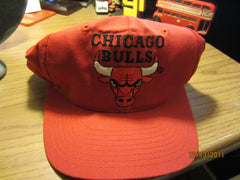 Chicago Bulls Logo Red Snapback Hat
