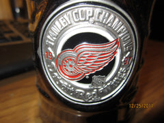 Detroit Red Wings 1997 8 Inch Tall Stanley Cup