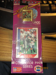 Detroit Lions Barry Sanders  Card & Pin Combo Mint On Card